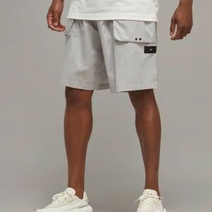 New Adidas Y-3 Ripstop Relaxed Fit Shorts Stone/Black Men’s Size M HZ8817